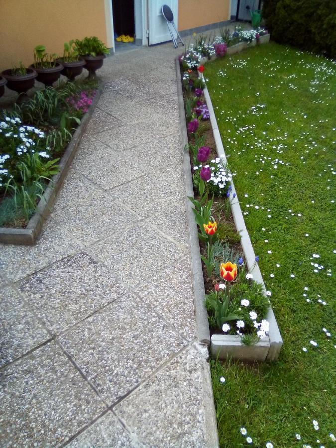 Iris Room & Apartment Slunj Buitenkant foto