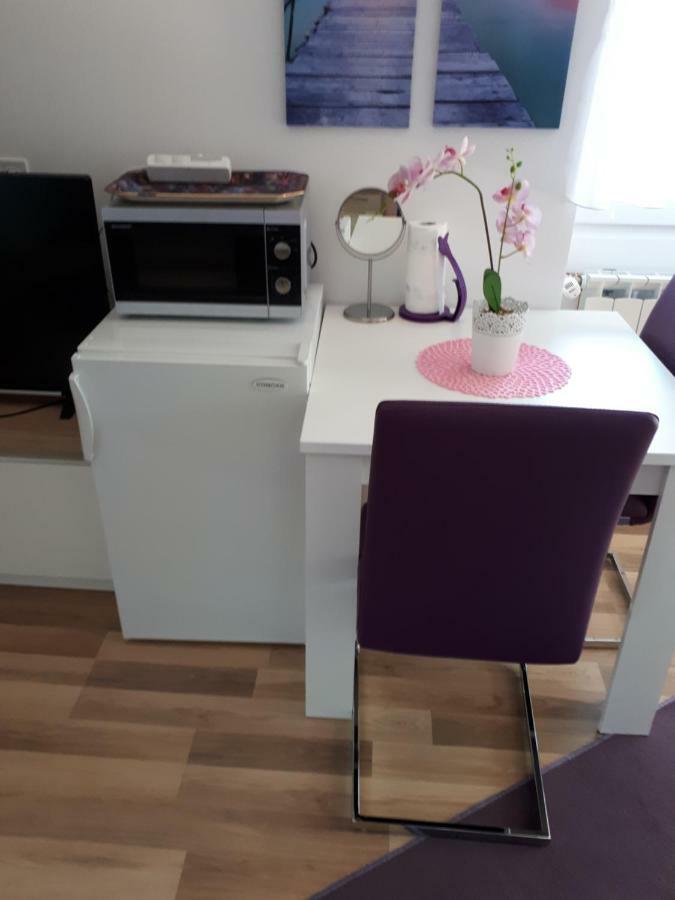 Iris Room & Apartment Slunj Buitenkant foto